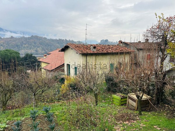 casa indipendente in vendita a Valgreghentino in zona Villa San Carlo
