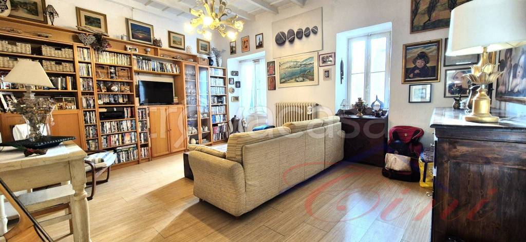 casa indipendente in vendita a Valgreghentino in zona Villa San Carlo