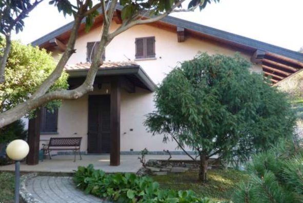 casa indipendente in vendita a Valgreghentino in zona Villa San Carlo