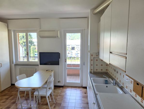 appartamento in vendita a Valgreghentino in zona Villa San Carlo