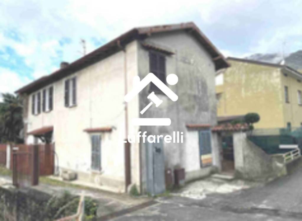 appartamento in vendita a Valmadrera