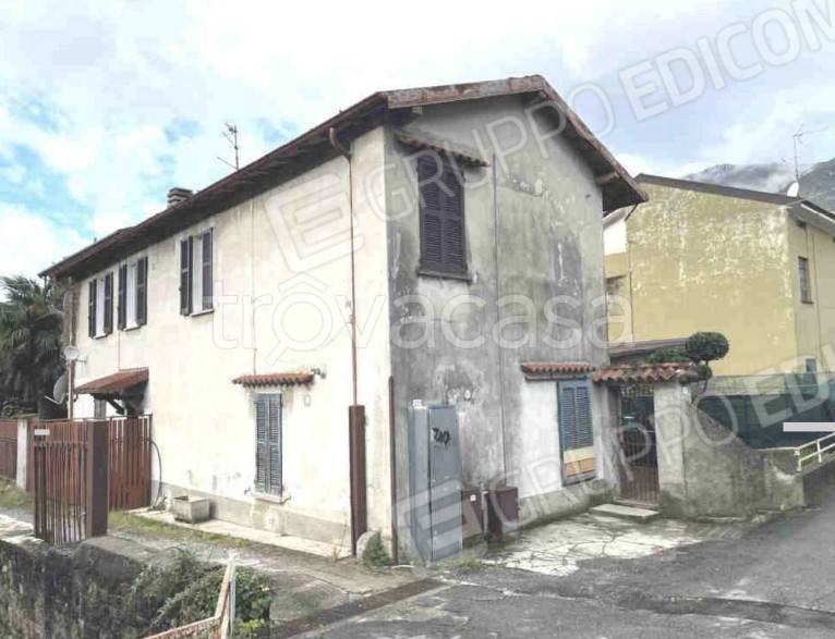 appartamento in vendita a Valmadrera