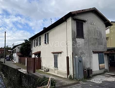 appartamento in vendita a Valmadrera