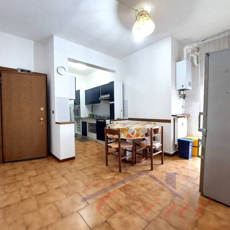 appartamento in vendita a Valmadrera in zona San Dionigi