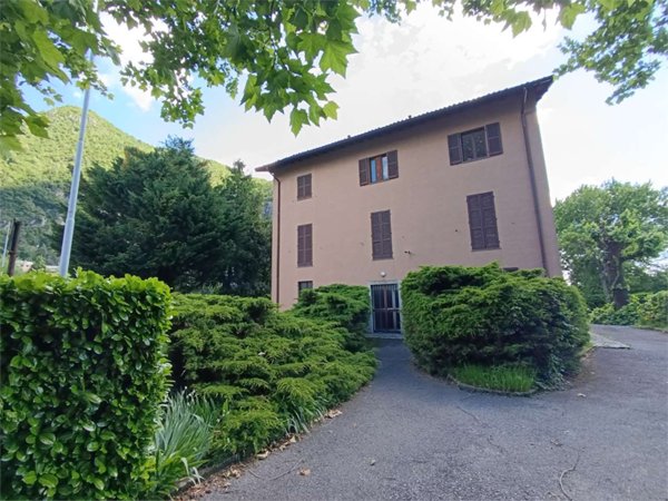 casa indipendente in vendita a Valmadrera
