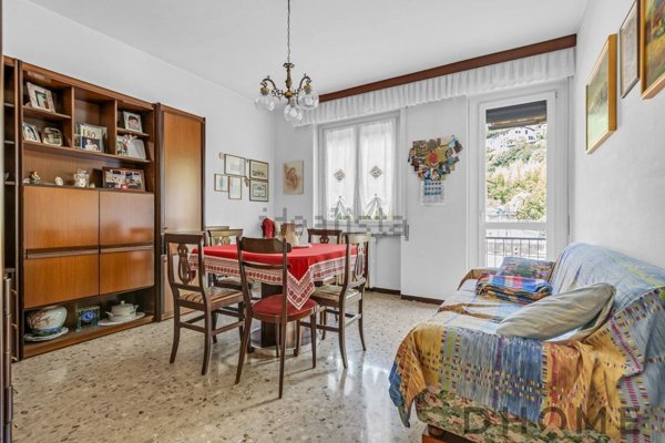 appartamento in vendita a Valmadrera