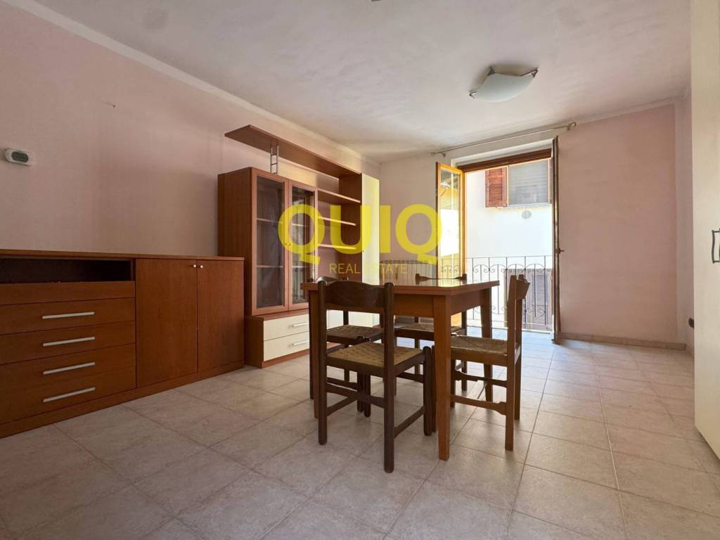 appartamento in vendita a Valmadrera in zona Centro Storico