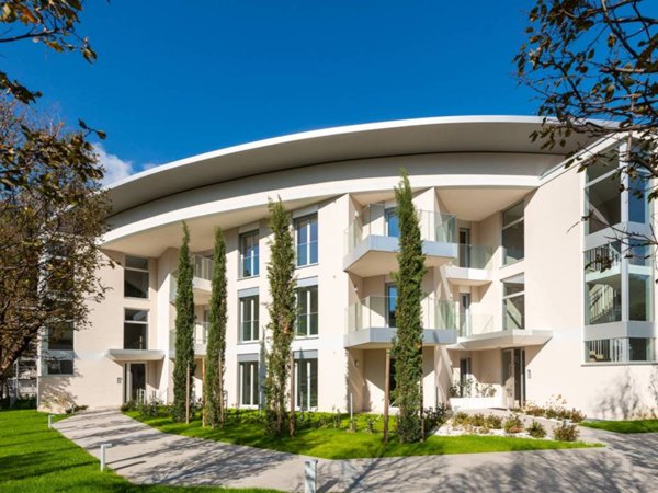 appartamento in vendita a Valmadrera