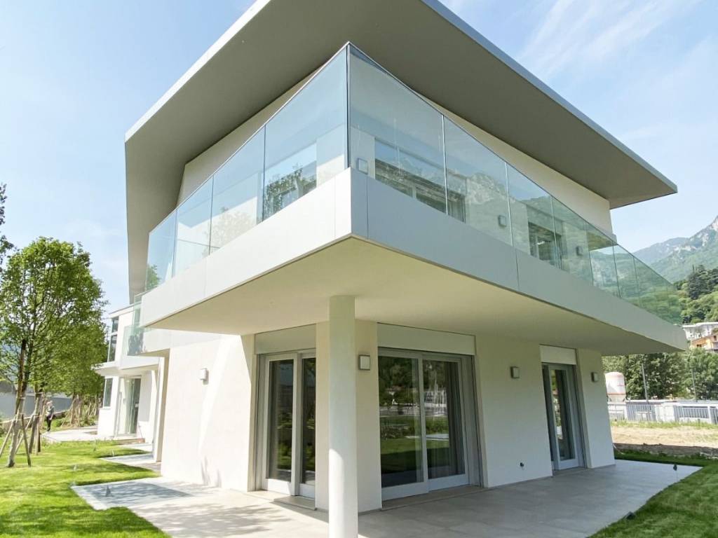 appartamento in vendita a Valmadrera