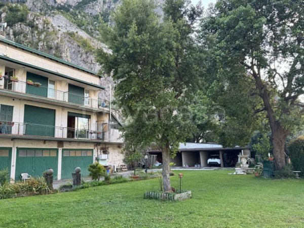 appartamento in vendita a Valmadrera