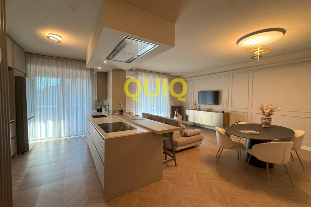 appartamento in vendita a Valmadrera in zona Centro Storico