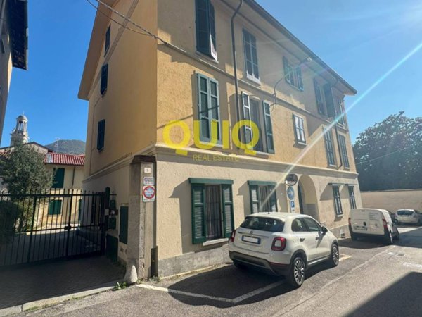 appartamento in vendita a Valmadrera in zona Centro Storico