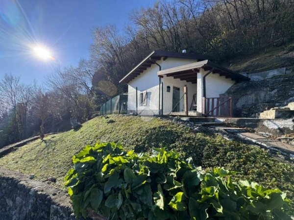 casa indipendente in vendita a Valmadrera