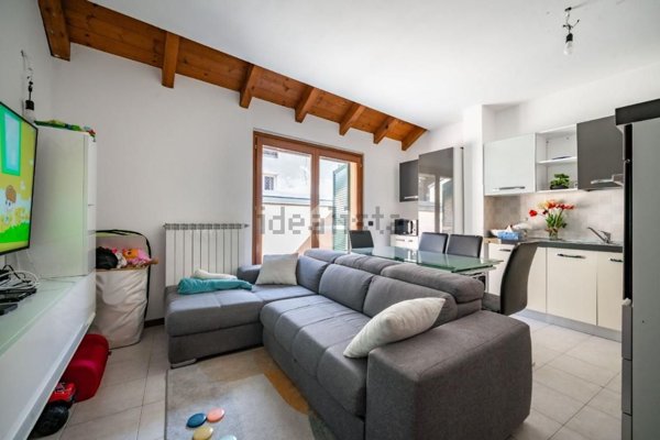 appartamento in vendita a Valmadrera