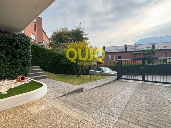 casa indipendente in vendita a Valmadrera