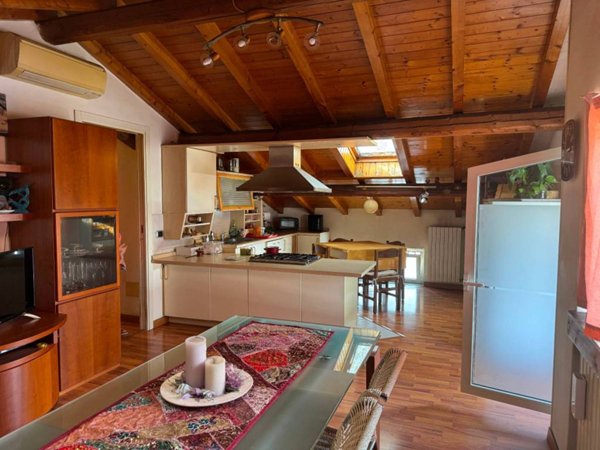 appartamento in vendita a Valmadrera