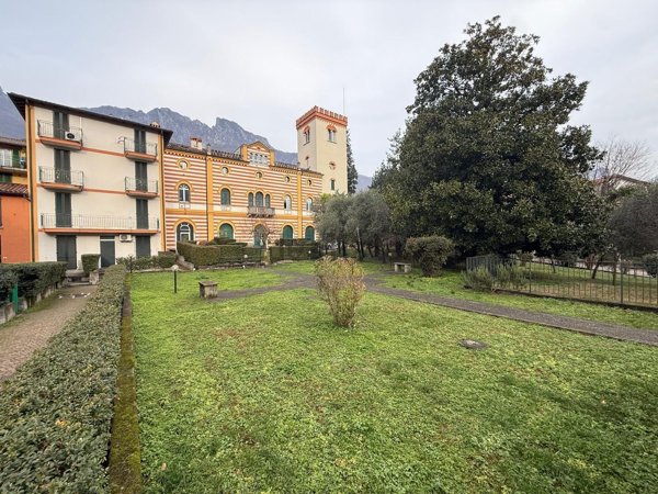 appartamento in vendita a Valmadrera