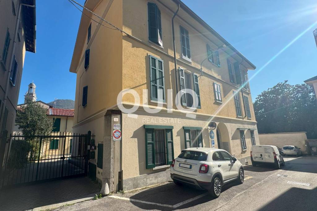appartamento in vendita a Valmadrera in zona Centro Storico