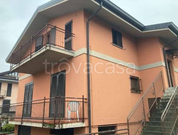 casa indipendente in vendita a Valmadrera