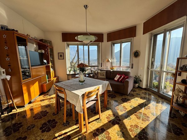 appartamento in vendita a Valmadrera