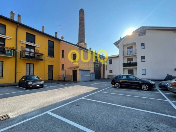 appartamento in vendita a Valmadrera