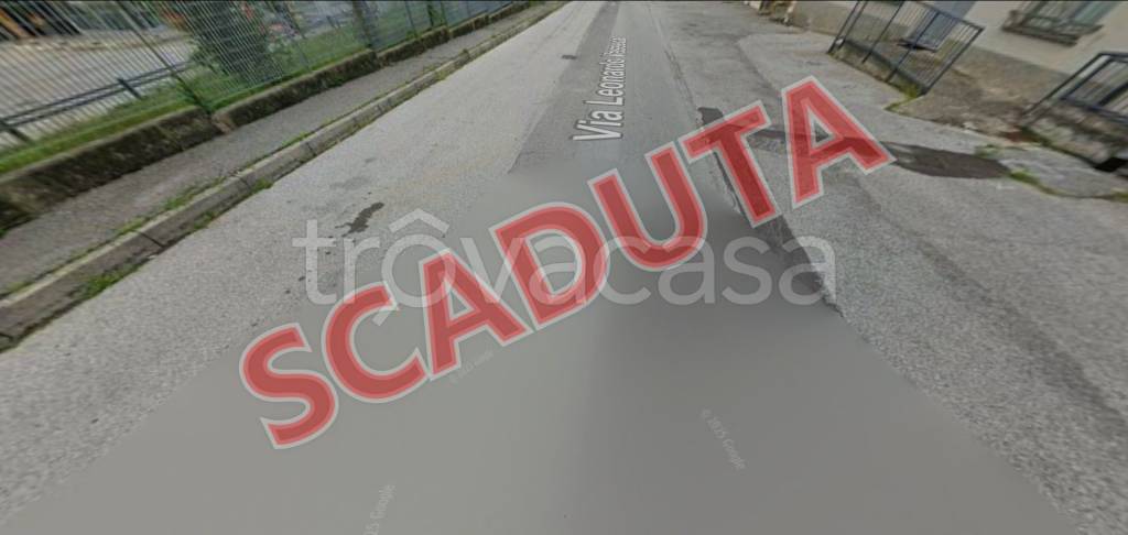 locale commerciale in vendita a Valmadrera