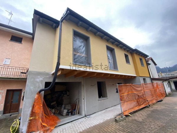 appartamento in vendita a Valmadrera