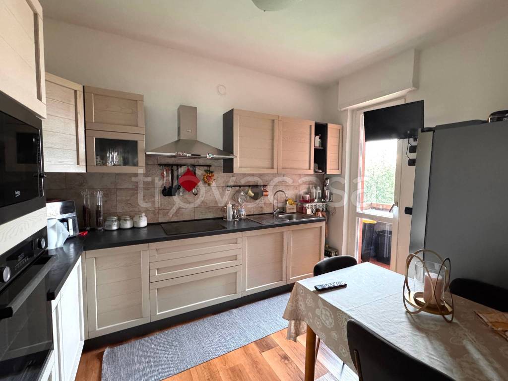 appartamento in vendita a Valmadrera