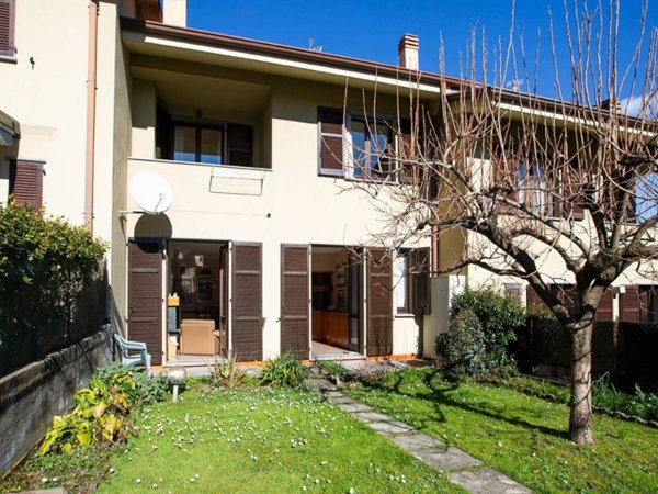 casa indipendente in vendita a Valmadrera