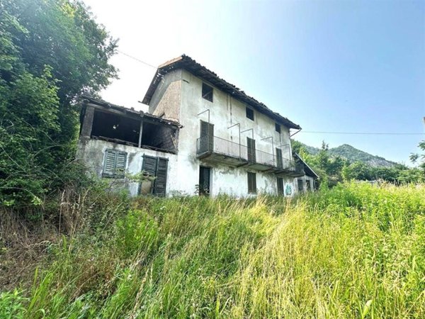casa indipendente in vendita a Valmadrera