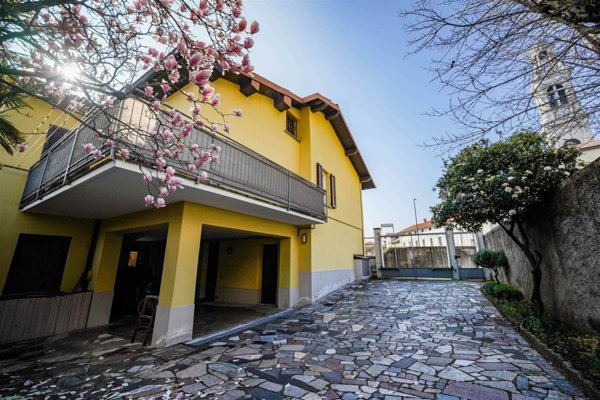 appartamento in vendita a Valmadrera