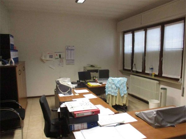 ufficio in vendita a Valmadrera