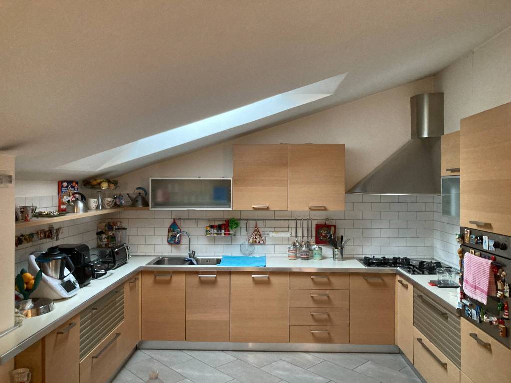 appartamento in vendita a Valmadrera