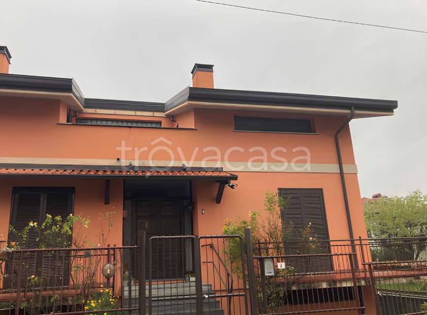 appartamento in vendita a Valmadrera