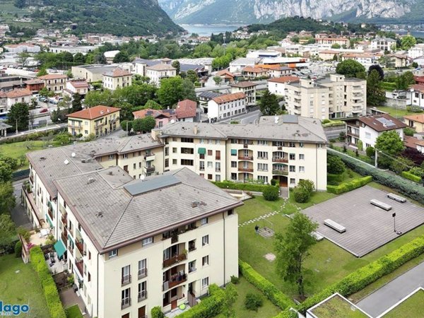 appartamento in vendita a Valmadrera