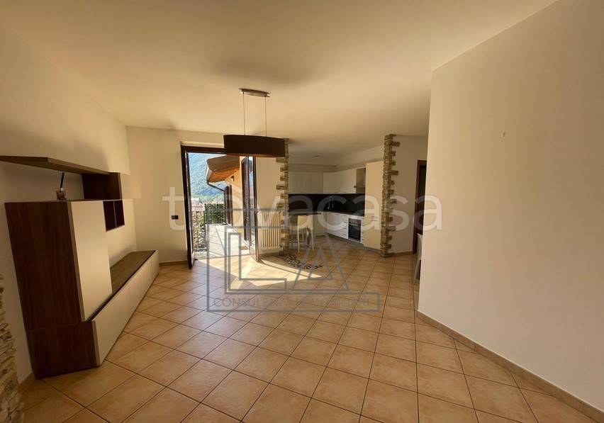 appartamento in vendita a Valmadrera