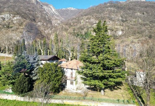 casa indipendente in vendita a Valmadrera