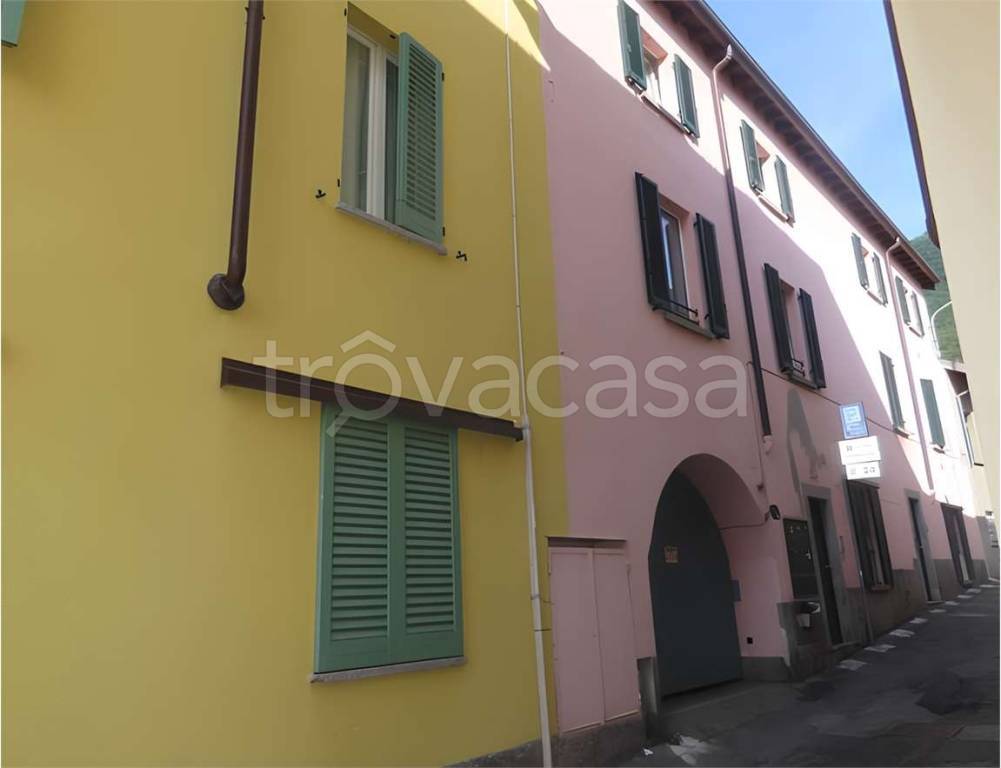 appartamento in vendita a Valmadrera