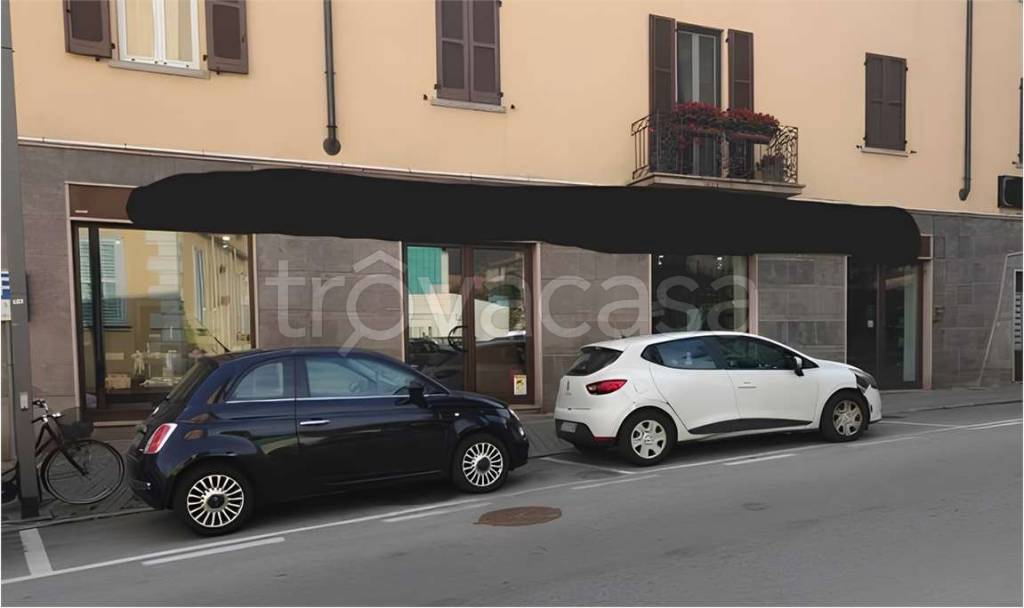 appartamento in vendita a Valmadrera in zona Centro Storico