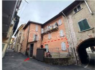 appartamento in vendita a Valmadrera in zona Belvedere