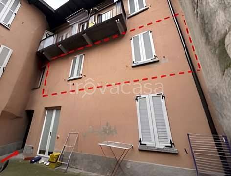 appartamento in vendita a Valmadrera in zona Belvedere