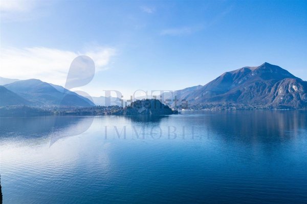 casa indipendente in vendita a Varenna in zona Fiumelatte