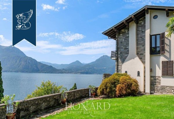 casa indipendente in vendita a Varenna
