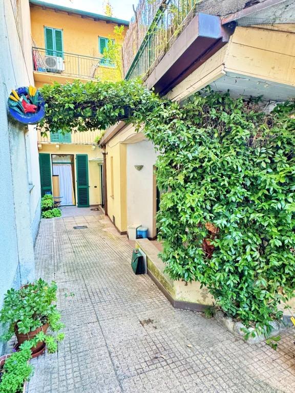 appartamento in vendita a Varenna