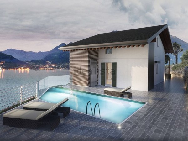 casa indipendente in vendita a Varenna