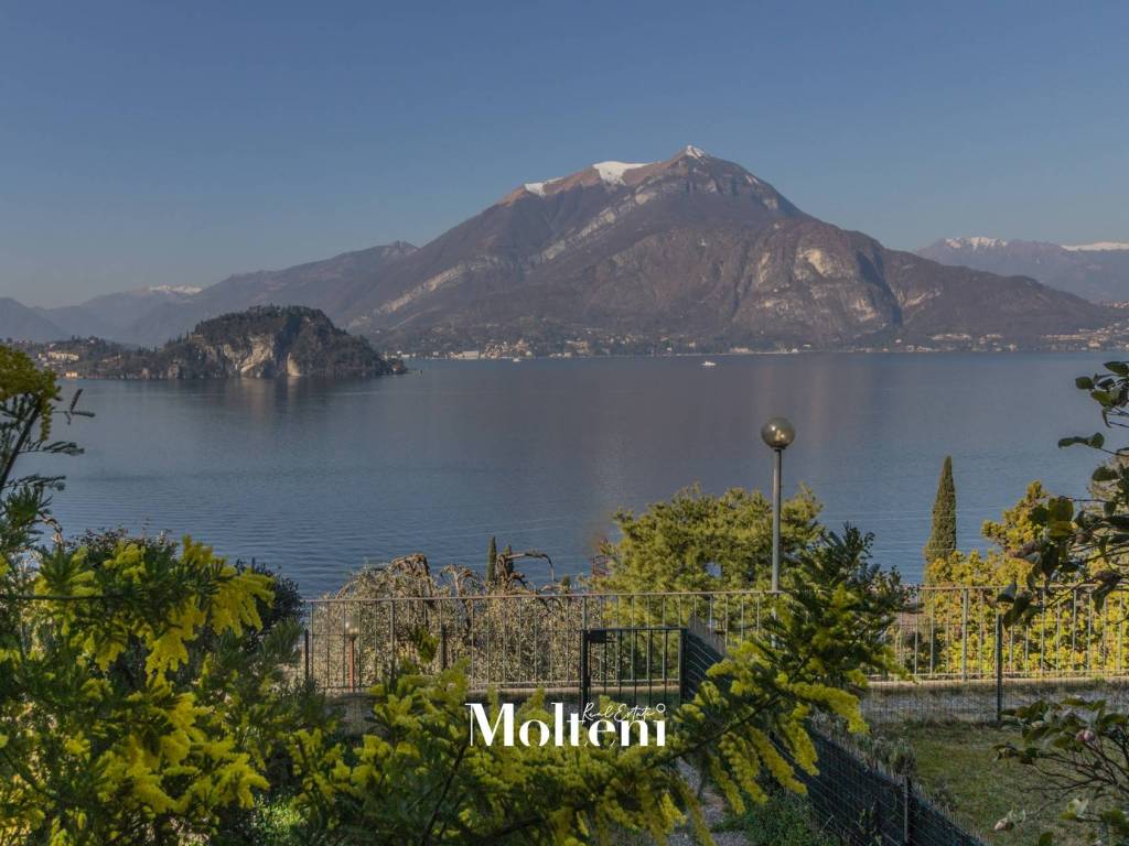 appartamento in vendita a Varenna in zona Fiumelatte