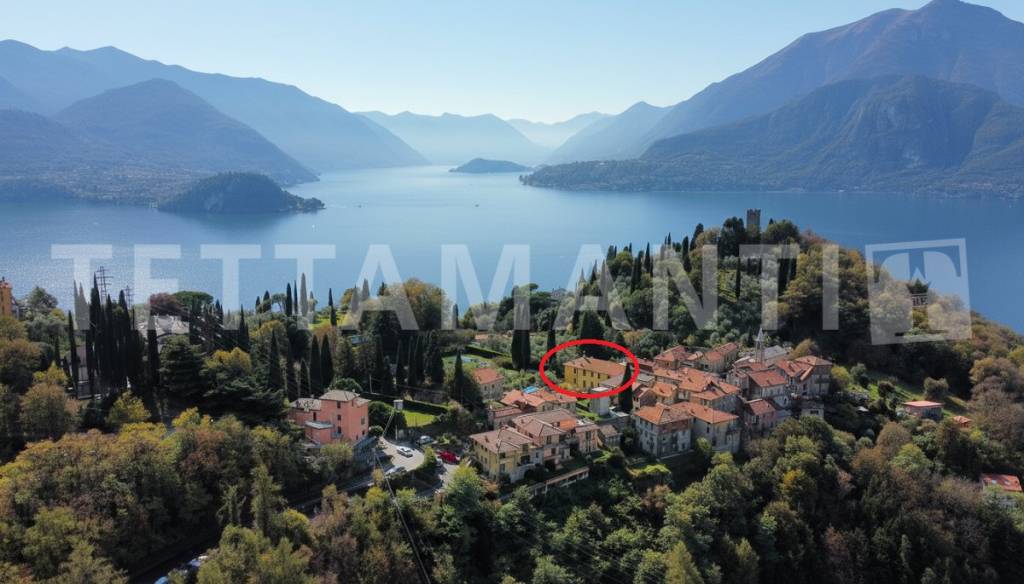 casa indipendente in vendita a Varenna