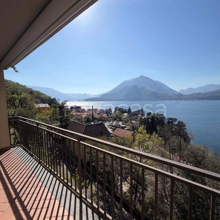 appartamento in vendita a Varenna