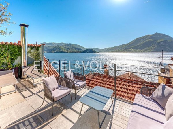 casa indipendente in vendita a Varenna in zona Fiumelatte