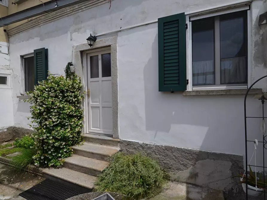 appartamento in vendita a Vercurago